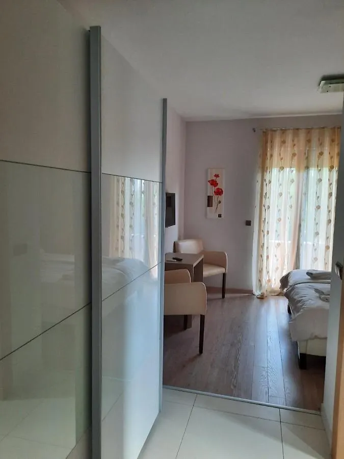 Apartman Eden Hotel Porec Guest house