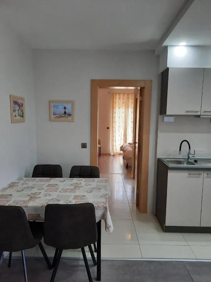 Guest house Apartman Eden Hotel Porec